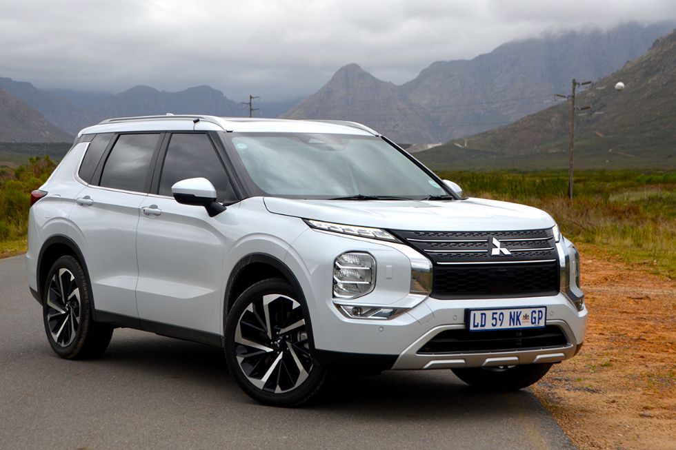 Mitsubishi Outlander 1