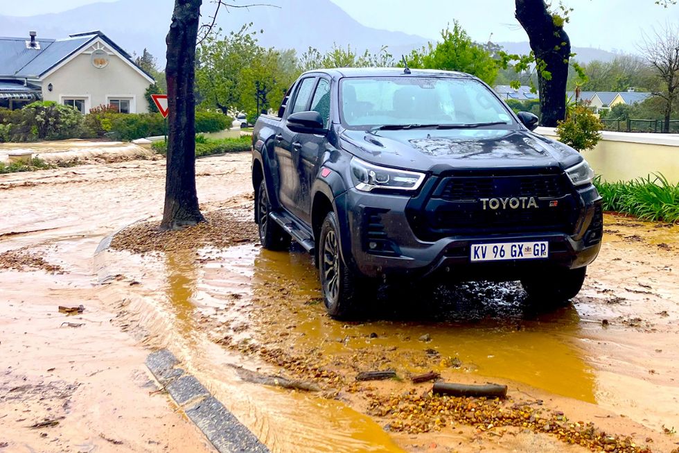 GR Hilux Upadate 4