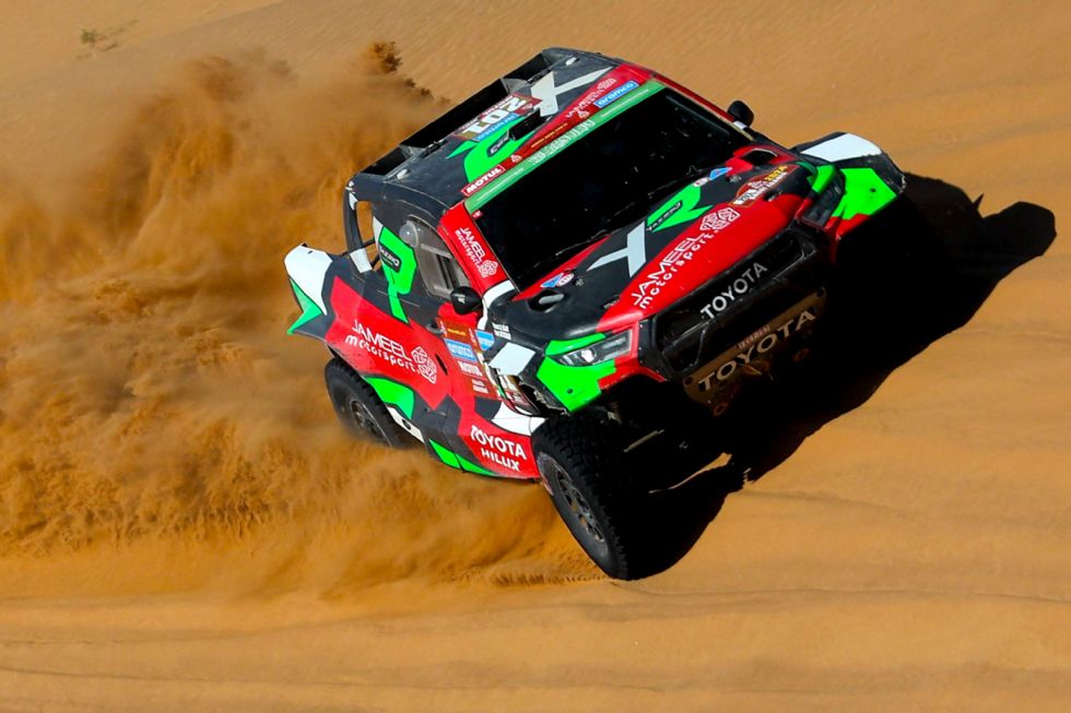 Al Rajhi opened overall lead