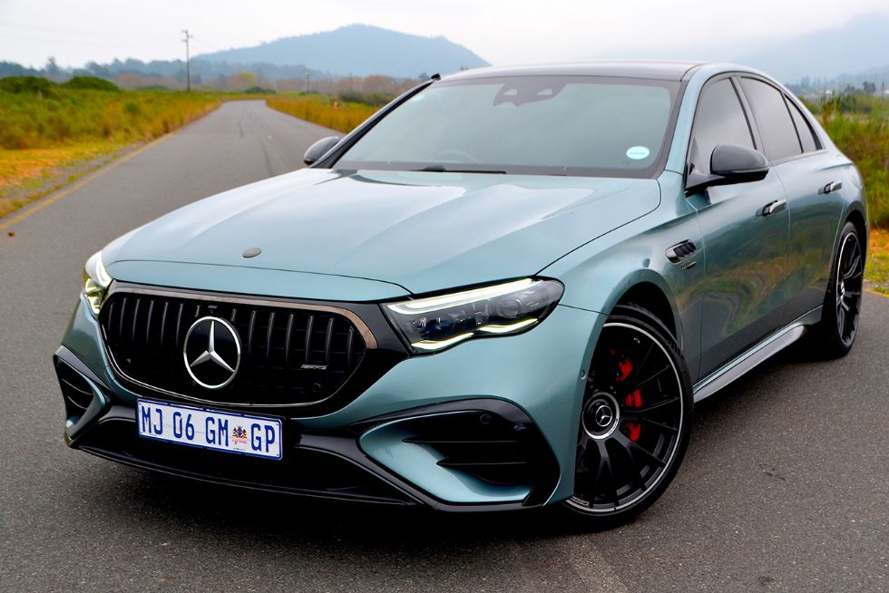 Mercedes-AMG E53 1