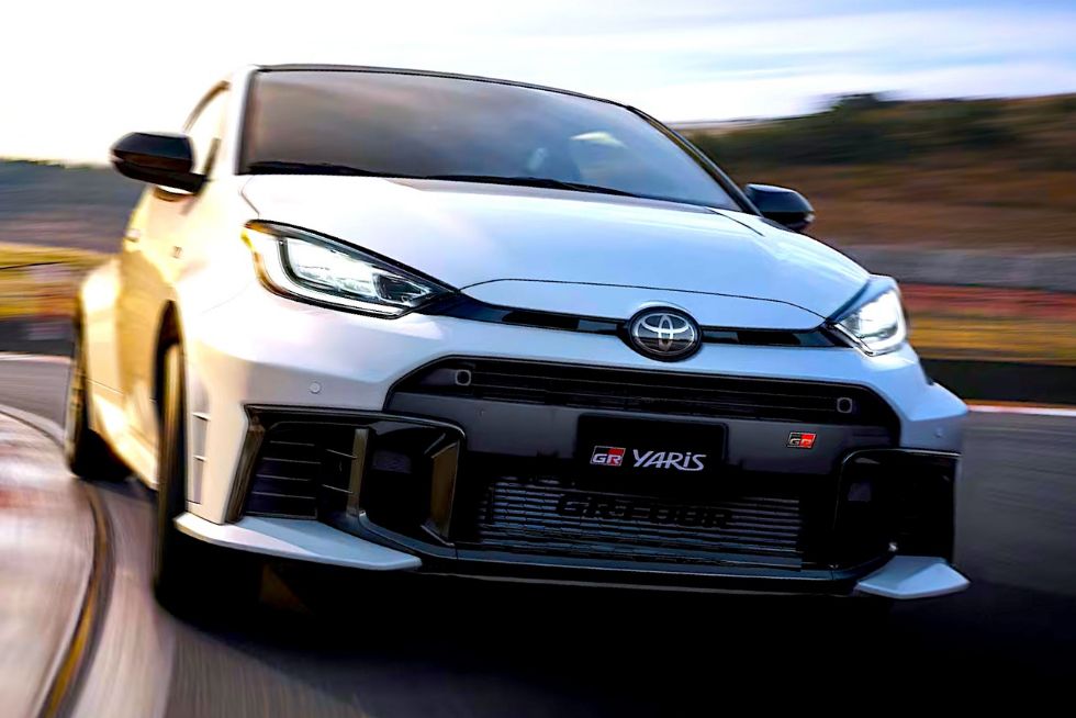 GR Yaris AT 1