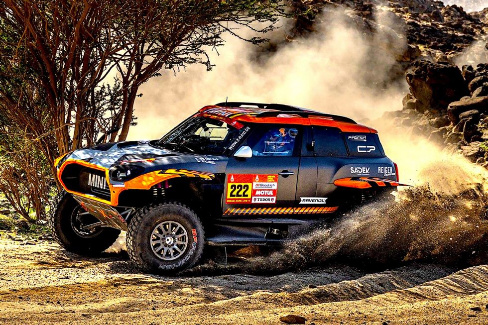 Dakar Cars Day 1 de Mevius