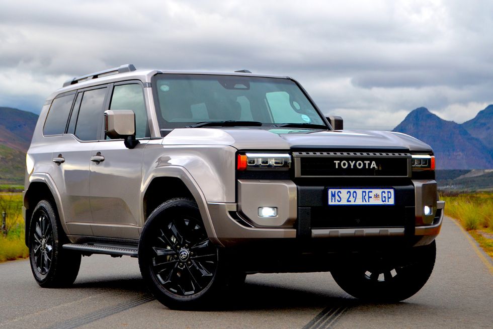 Toyota Land Cruiser Prado VX-L 1