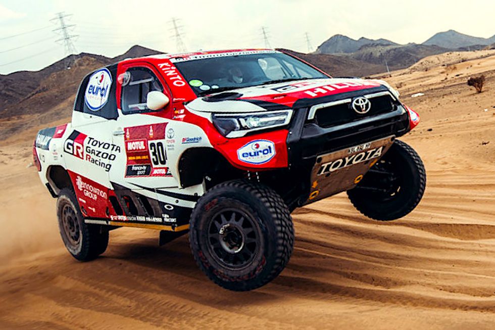 Shaking dowm. De Villiers' Hilux
