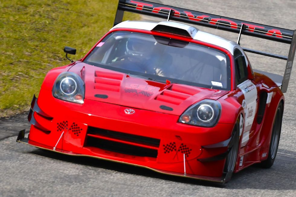 Zeelie's Toyota stunned Simola