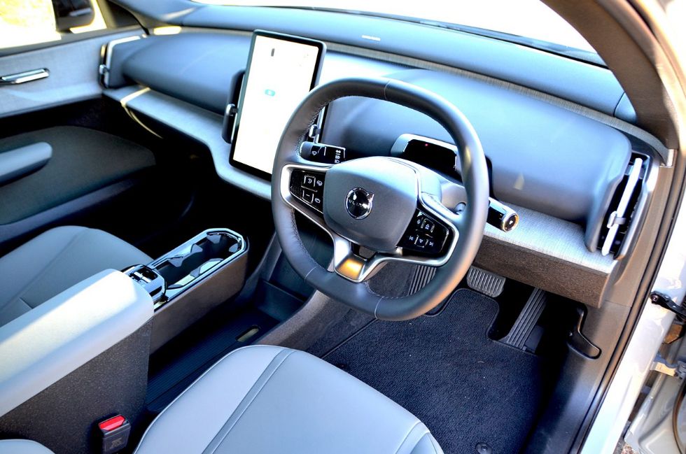 Volvo EX30 XC 3.JPG