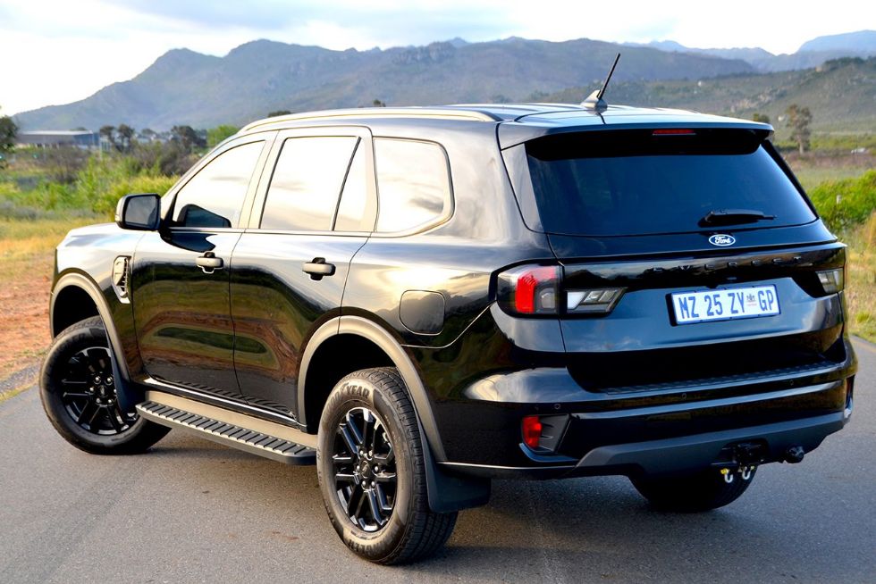 Ford Everest Active 2.JPG