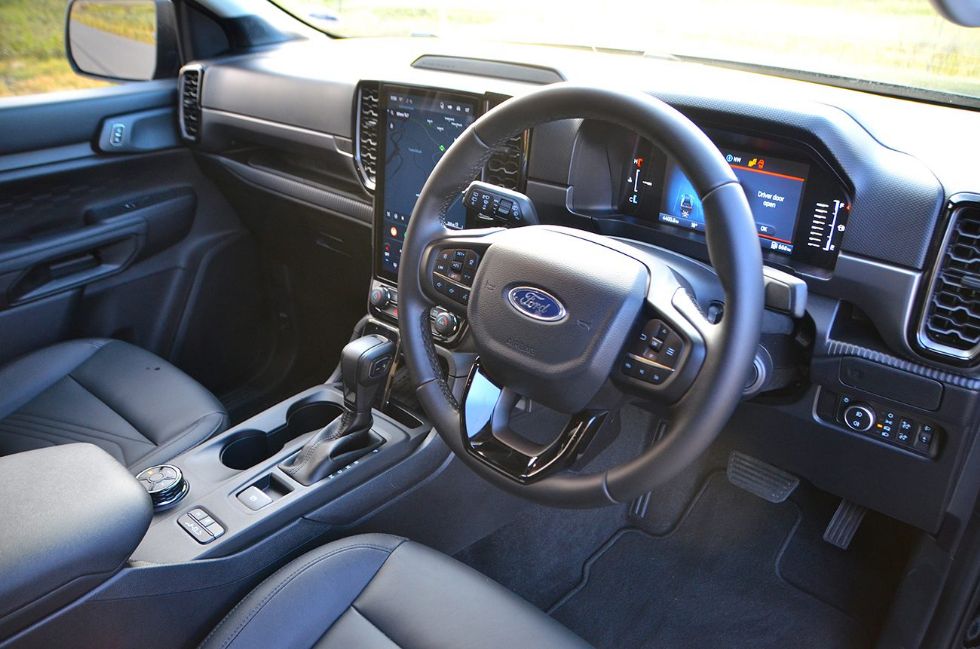 Ford Everest Active 3.JPG