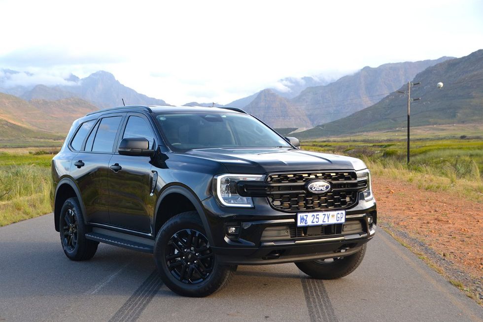 Ford Everest Active 5.JPG