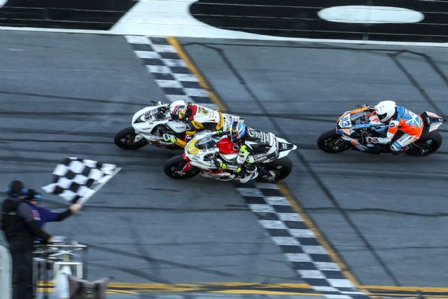 Paasch Pipped Petersen, Morias