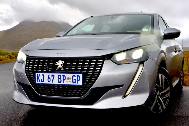 Peugeot 208