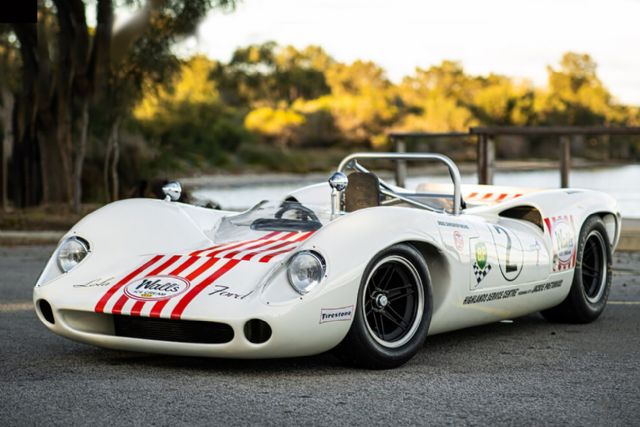 Lola T70
