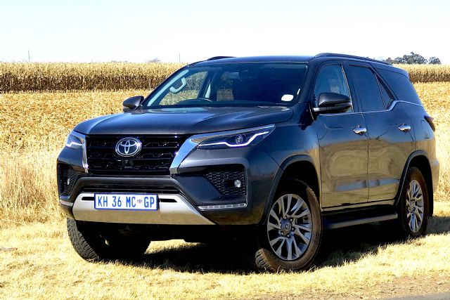 Toyota Fortuner 2.8 GD-6 VX