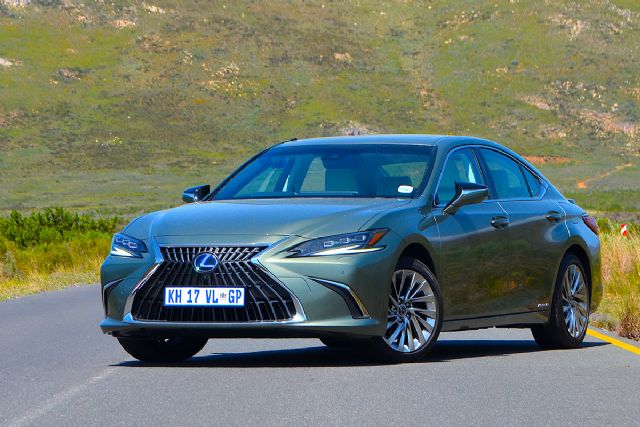 Lexus ES300h