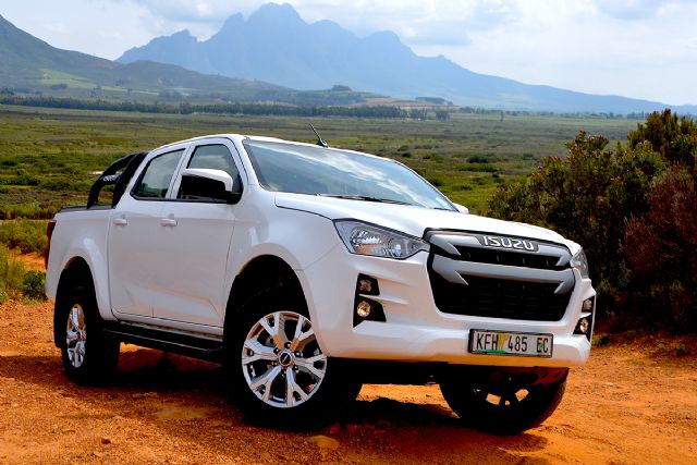 Isuzu D-Max 1.9TD DC LS auto1