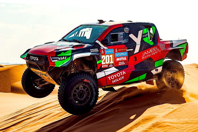 Al Rajhi leads overall