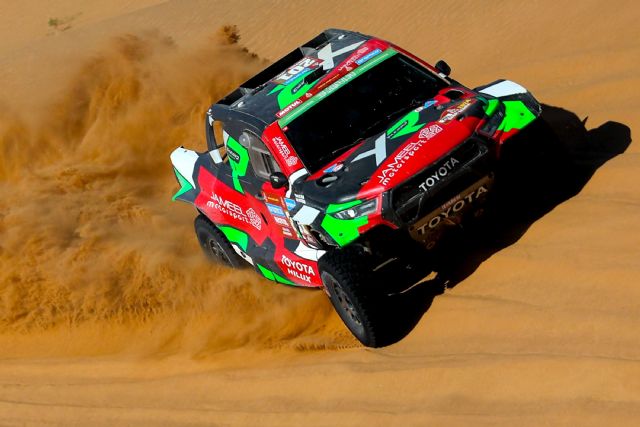 Al Rajhi opened overall lead