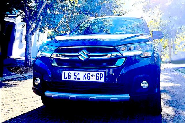 Suzuki XL6