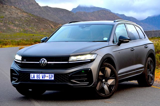 Volkswagen Touareg 1