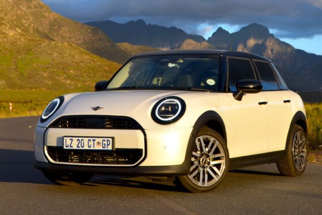 Mini C 5 door 1
