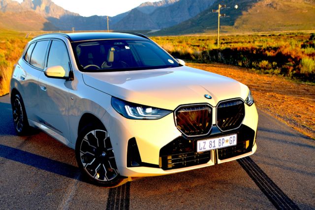 BMW X3 3.0e 5