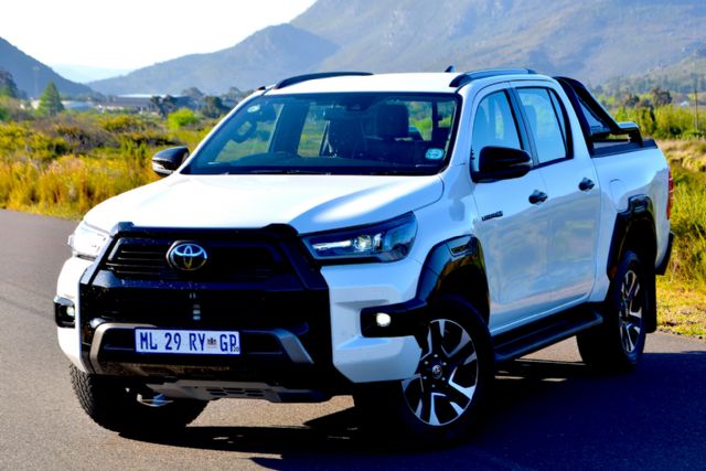 Toyota Hilux Legend 55 1