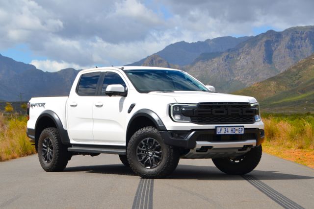 Ford Ranger Raptor 1