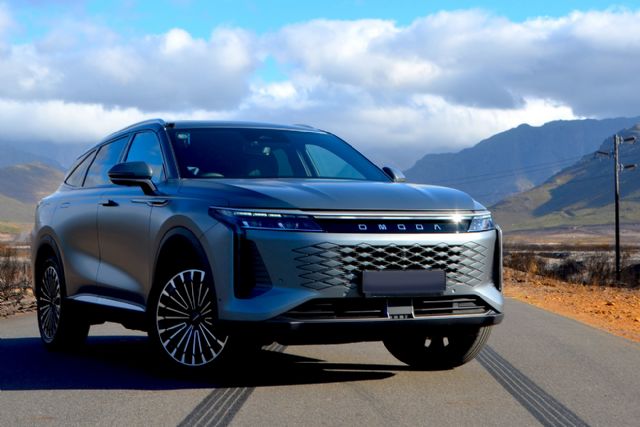 Omoda C9 PHEV 1