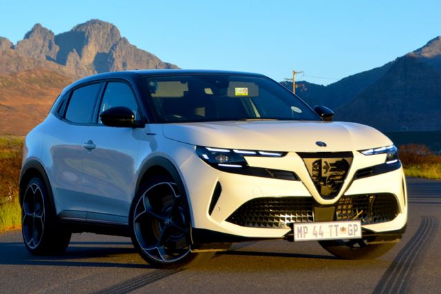 Alfa Romeo Junior Elettrica 1