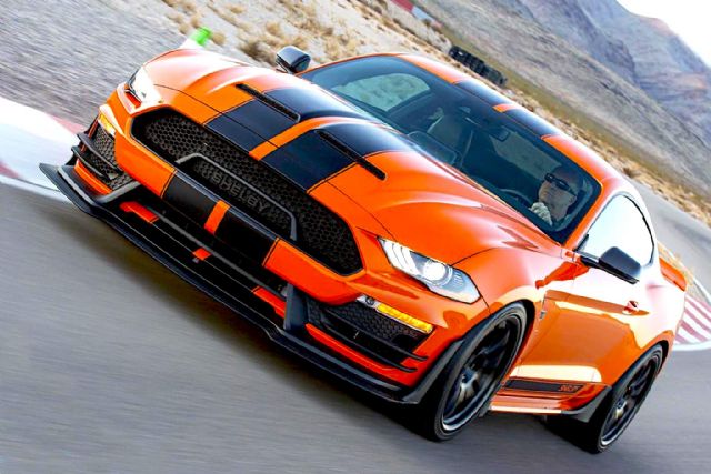 Carrol Shelby Mustang 1