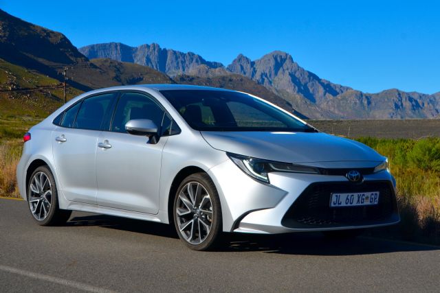 Corolla Sedan 1