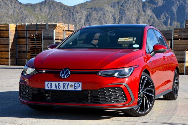 Pcoty Volkswagen Golf GTI