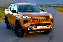 FULL NEW HILUX ROAD TEST: LONG LIVE THE KING!