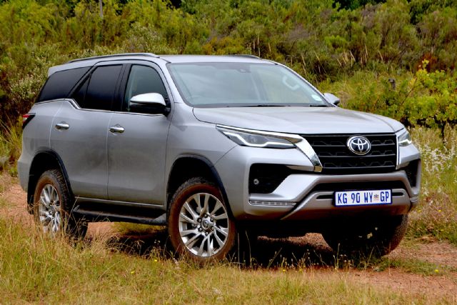 Toyota Fortuner 2.8 VX