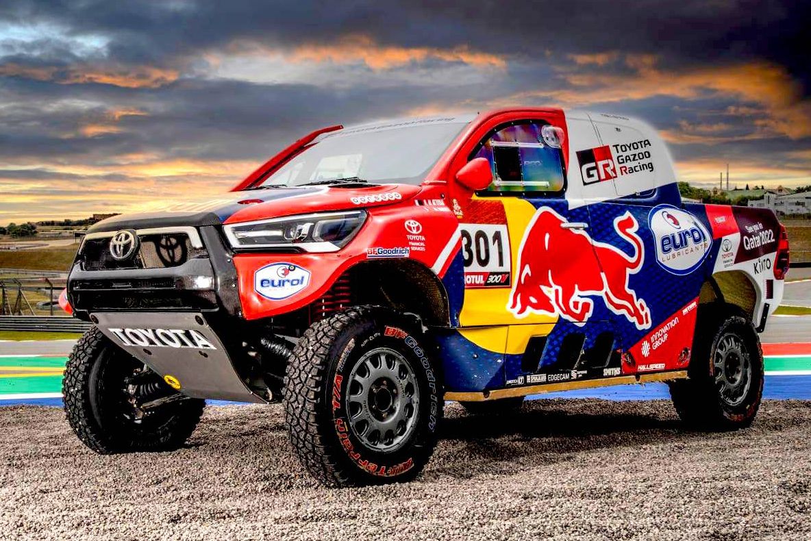 2021 Dakar Hilux