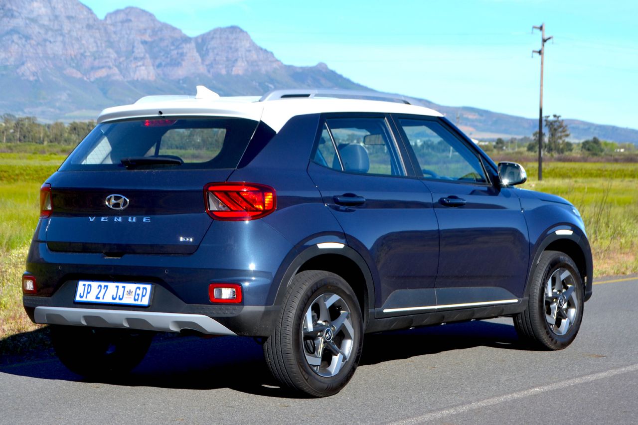 Hyundai Venue LE