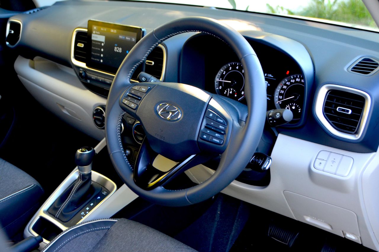 Hyundai Venue LE