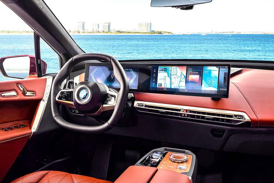 BMW iX