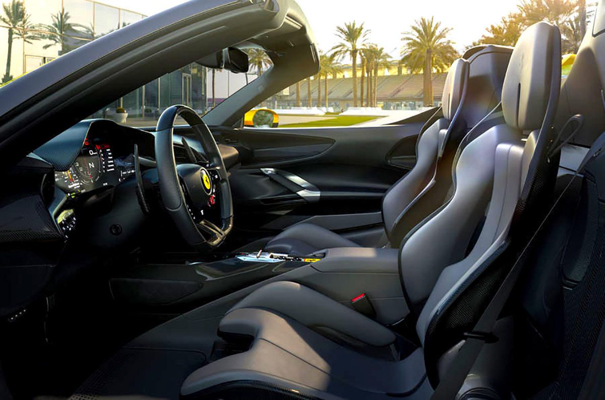 Ferrari SF90 Spider