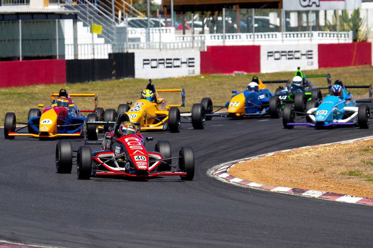 Rackstraw won F1600