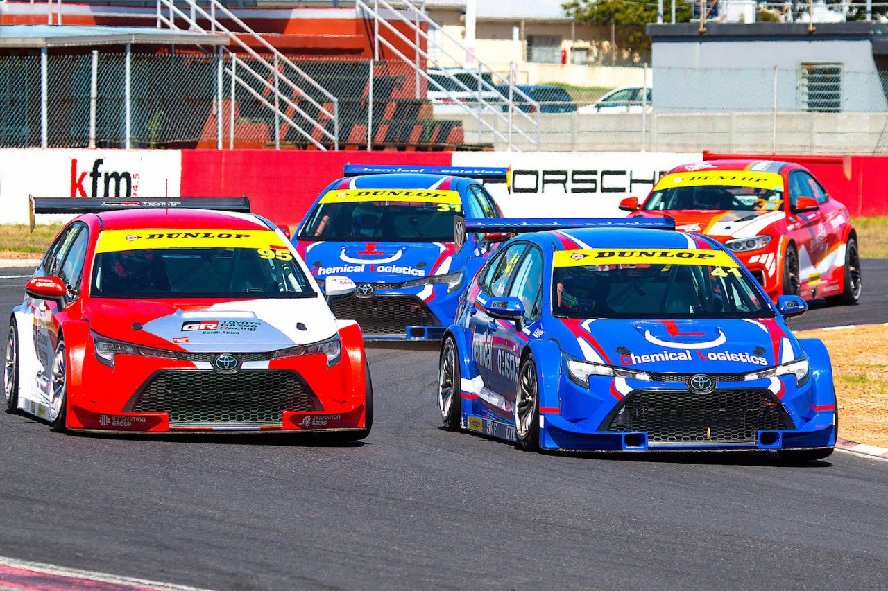 Toyotas lead GTC