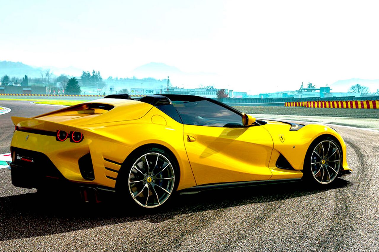 Ferrari 812 Competizione