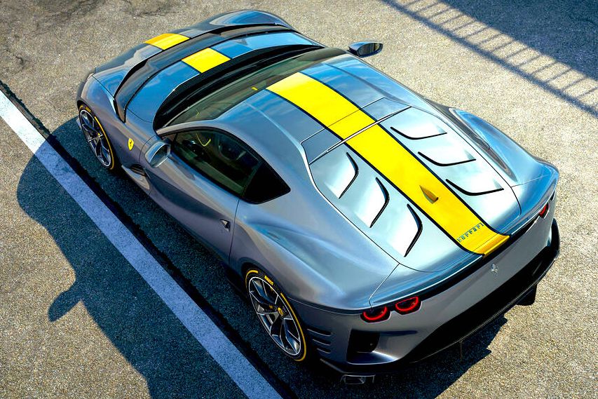 Ferrari 812 Competizione