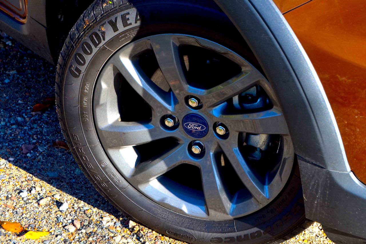 Ford Figo Freestyle Titanium