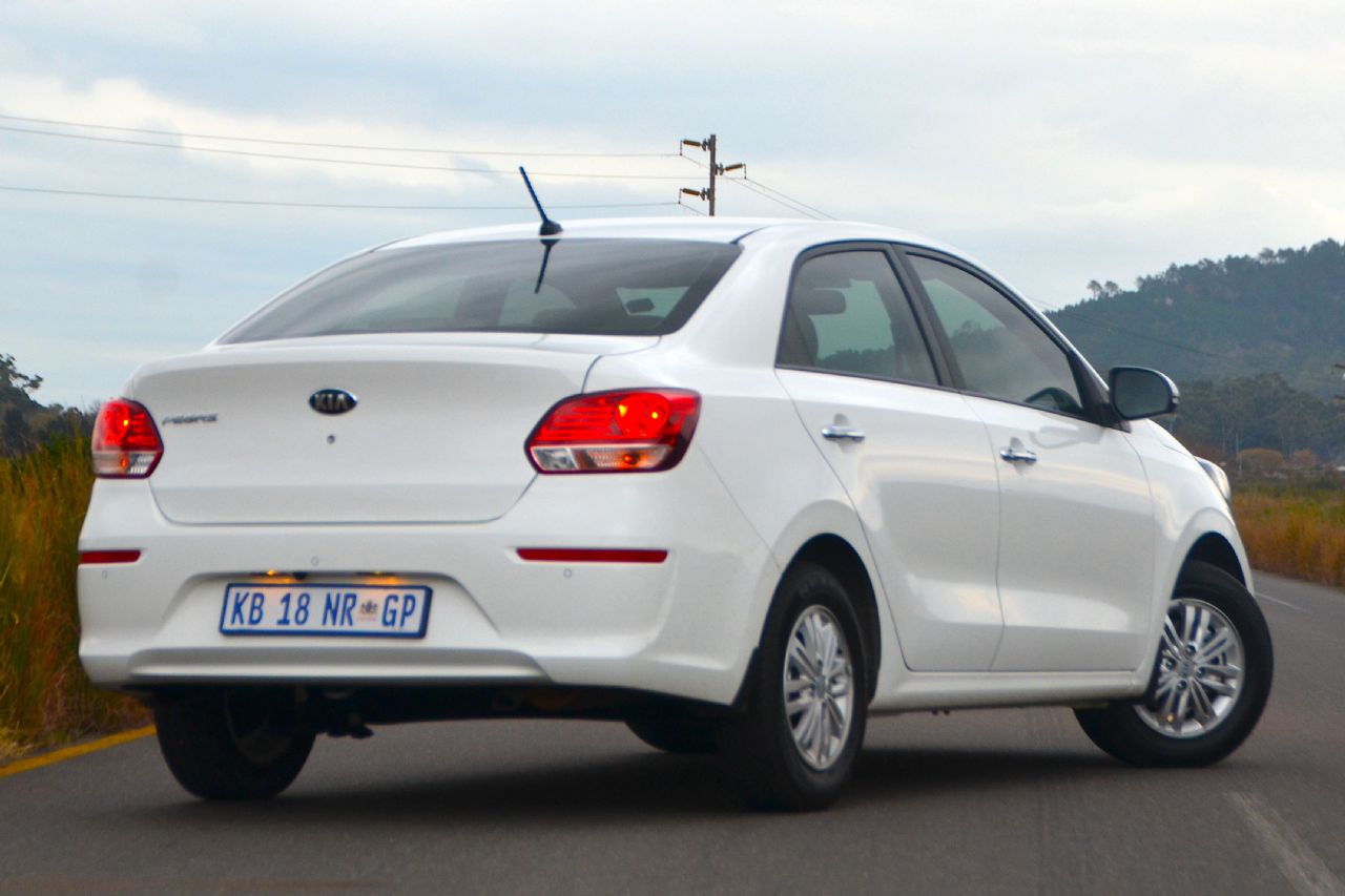 Kia Pegas
