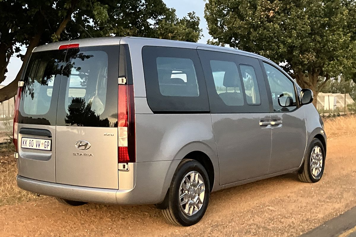 Hyundai Staria