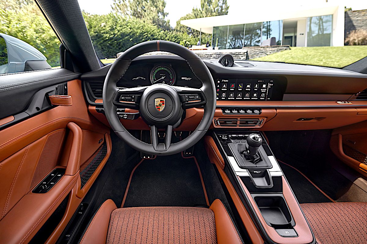 911 S/T