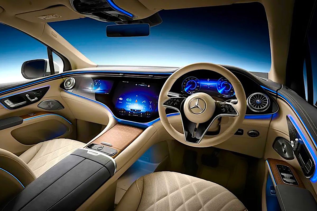 Mercedes EQ