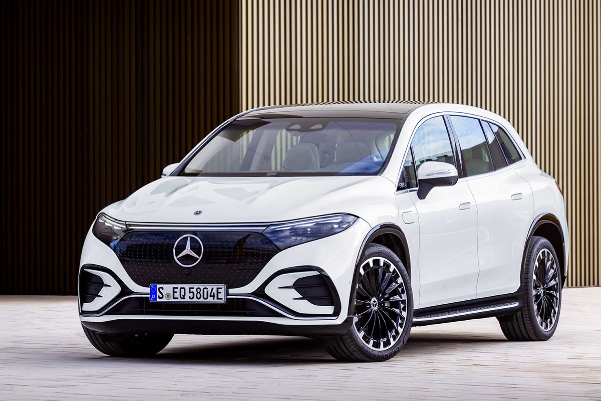 EQS SUV