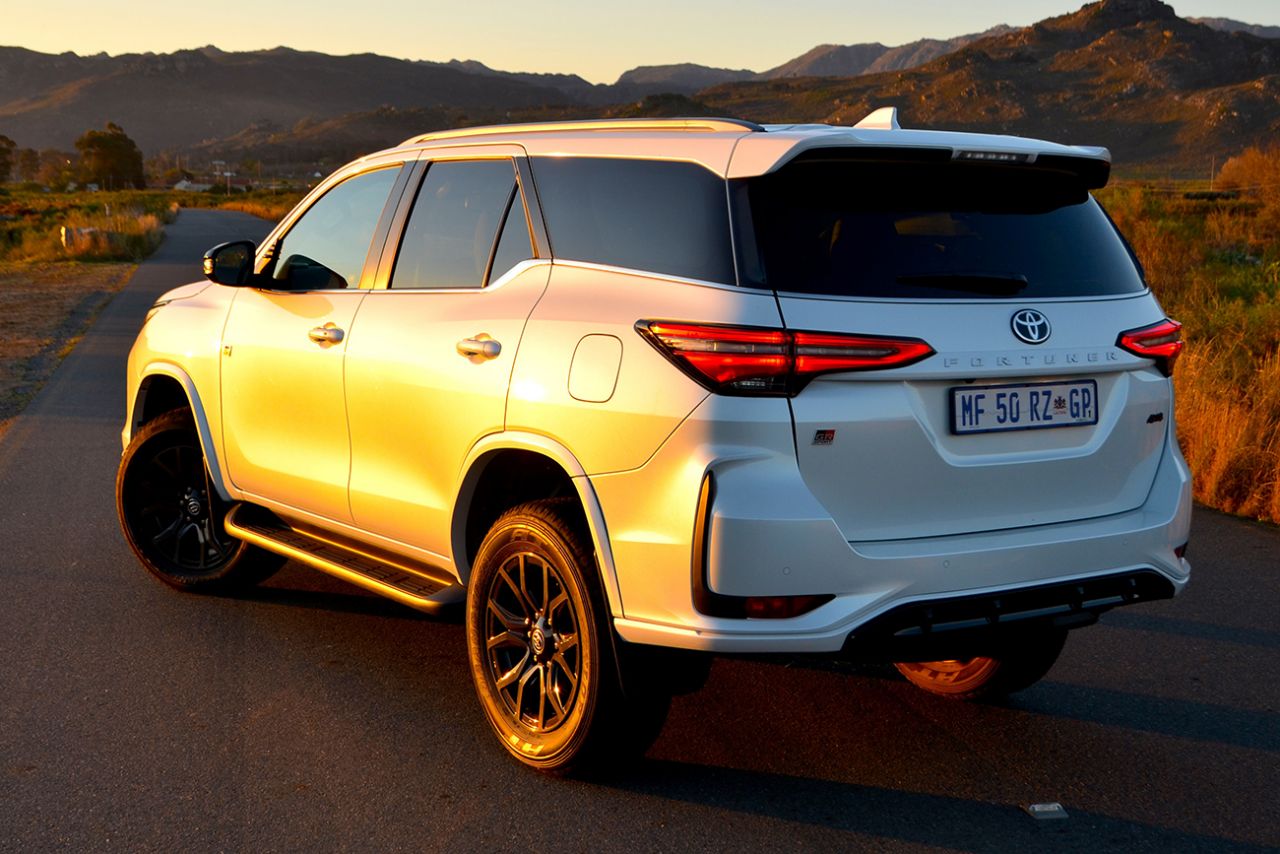 Fortuner GR-Sport